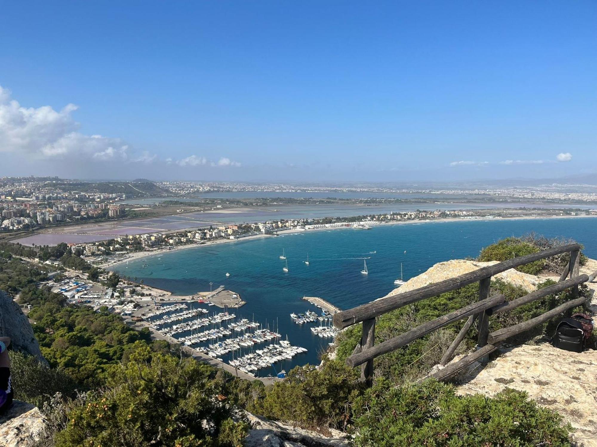 Zenflamingo Mini Monolocale Apartment Cagliari Ngoại thất bức ảnh