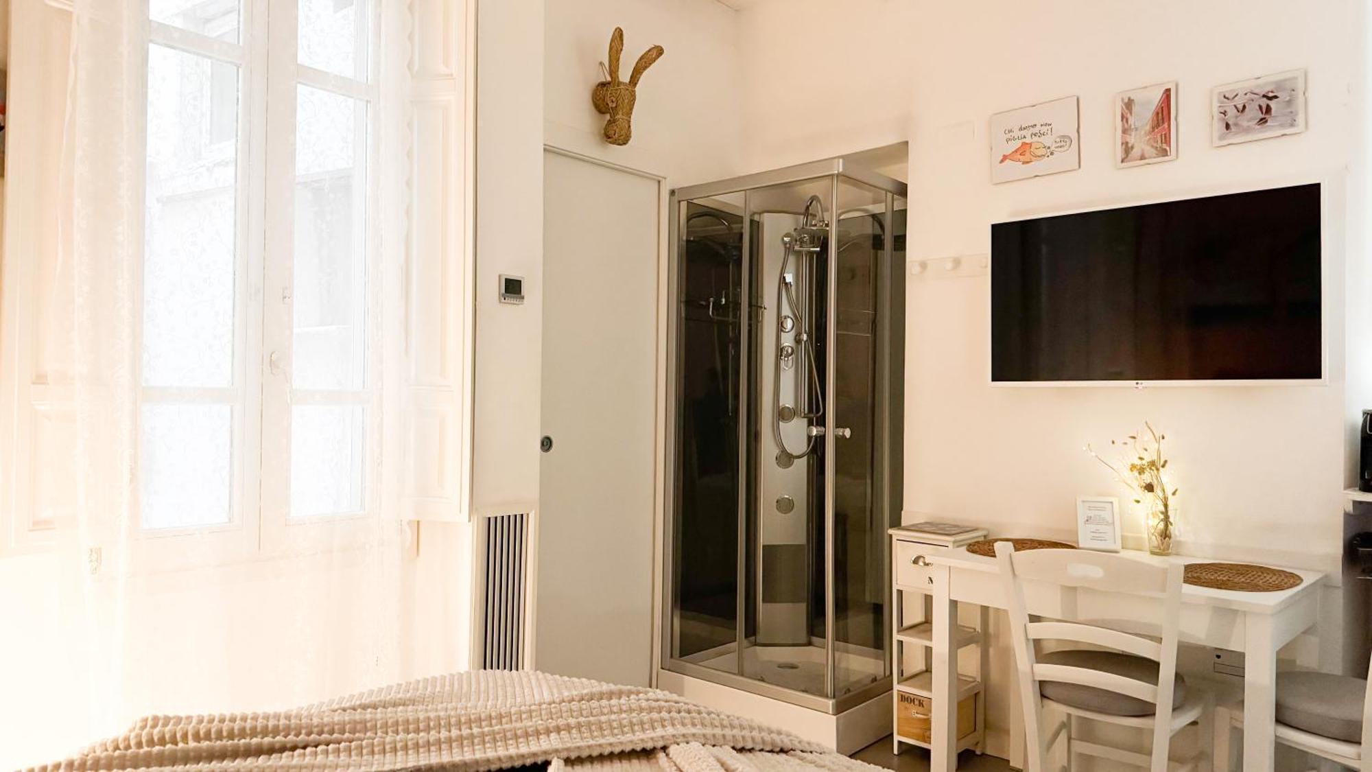 Zenflamingo Mini Monolocale Apartment Cagliari Ngoại thất bức ảnh